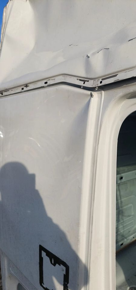 KABINA RENAULT GAMA T WYSOKA 2023R - Кабина для Грузовиков: фото 5 KABINA RENAULT GAMA T WYSOKA 2023R - Кабина для Грузовиков: фото 5