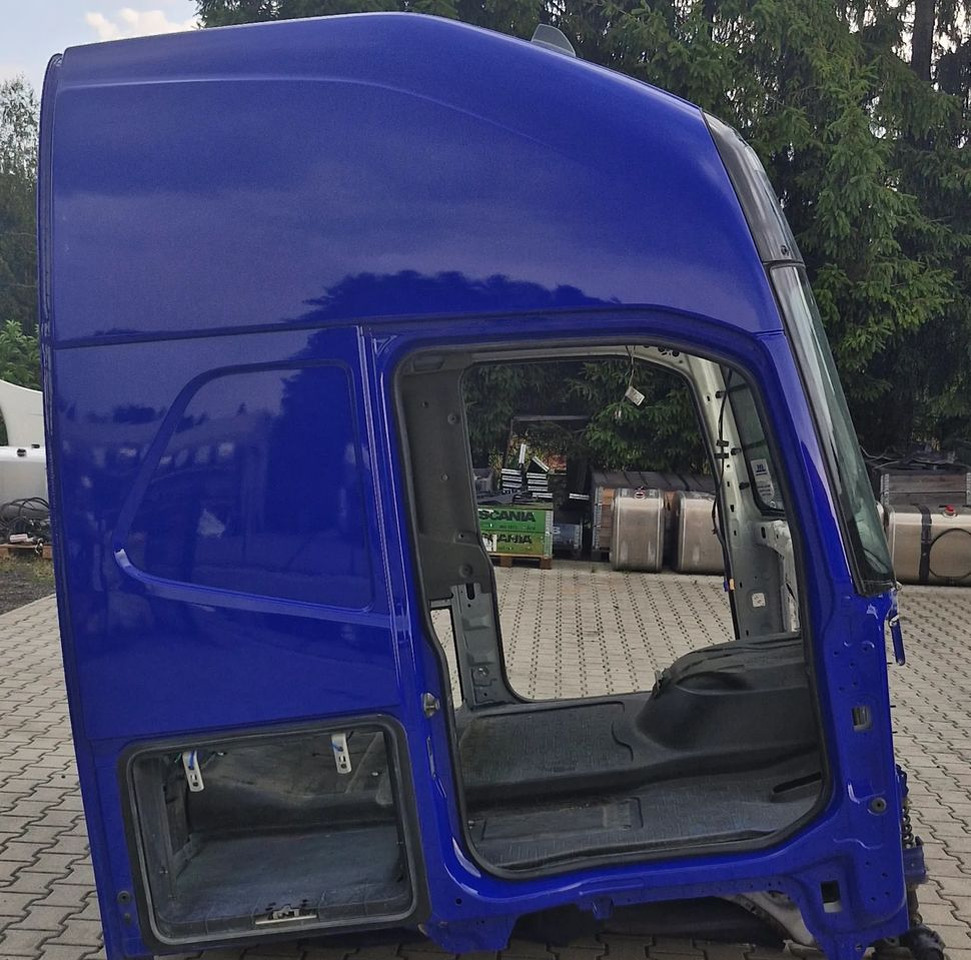 KABINA VOLVO FH4 XL - Кузов и экстерьер: фото 2 KABINA VOLVO FH4 XL - Кузов и экстерьер: фото 2