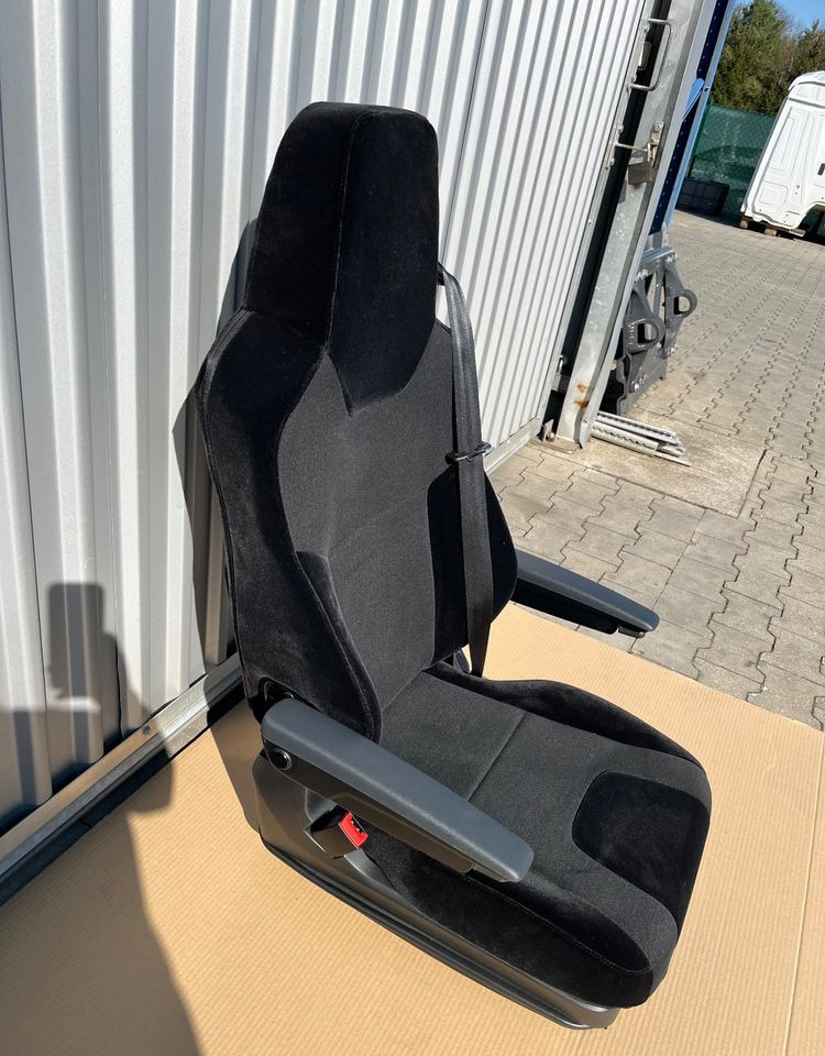 NOWY Fotel kierowcy MAN TG3 TGX nowy model siedzenie lewe - Кабина и интерьер для Грузовиков: фото 3 NOWY Fotel kierowcy MAN TG3 TGX nowy model siedzenie lewe - Кабина и интерьер для Грузовиков: фото 3