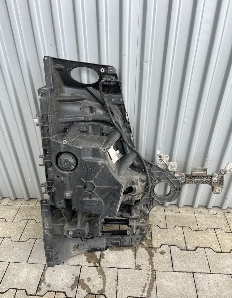 Narożnik zderzaka Mercedes Actros MP4 lampa garnek obudowa halogen - Угол бампера для Грузовиков: фото 2 Narożnik zderzaka Mercedes Actros MP4 lampa garnek obudowa halogen - Угол бампера для Грузовиков: фото 2