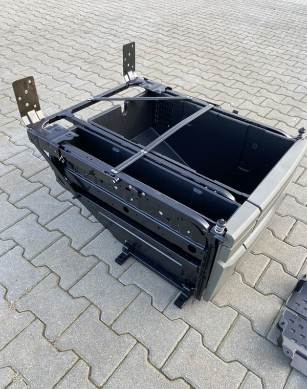 Schowek do łóżko MAN TGS euro 6 TG3 box lodówka - Кабина и интерьер: фото 5 Schowek do łóżko MAN TGS euro 6 TG3 box lodówka - Кабина и интерьер: фото 5