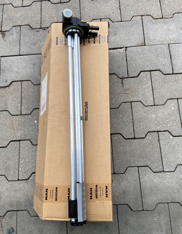 Czujnik poziomu paliwa MAN TGX TGS smok ssak jak NOWY - Запчасти для Грузовиков: фото 1 Czujnik poziomu paliwa MAN TGX TGS smok ssak jak NOWY - Запчасти для Грузовиков: фото 1