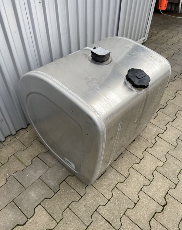 Zbiornik paliwa Volvo FH FM Renault 285 litrów jak NOWY bak - Топливный бак для Грузовиков: фото 3 Zbiornik paliwa Volvo FH FM Renault 285 litrów jak NOWY bak - Топливный бак для Грузовиков: фото 3