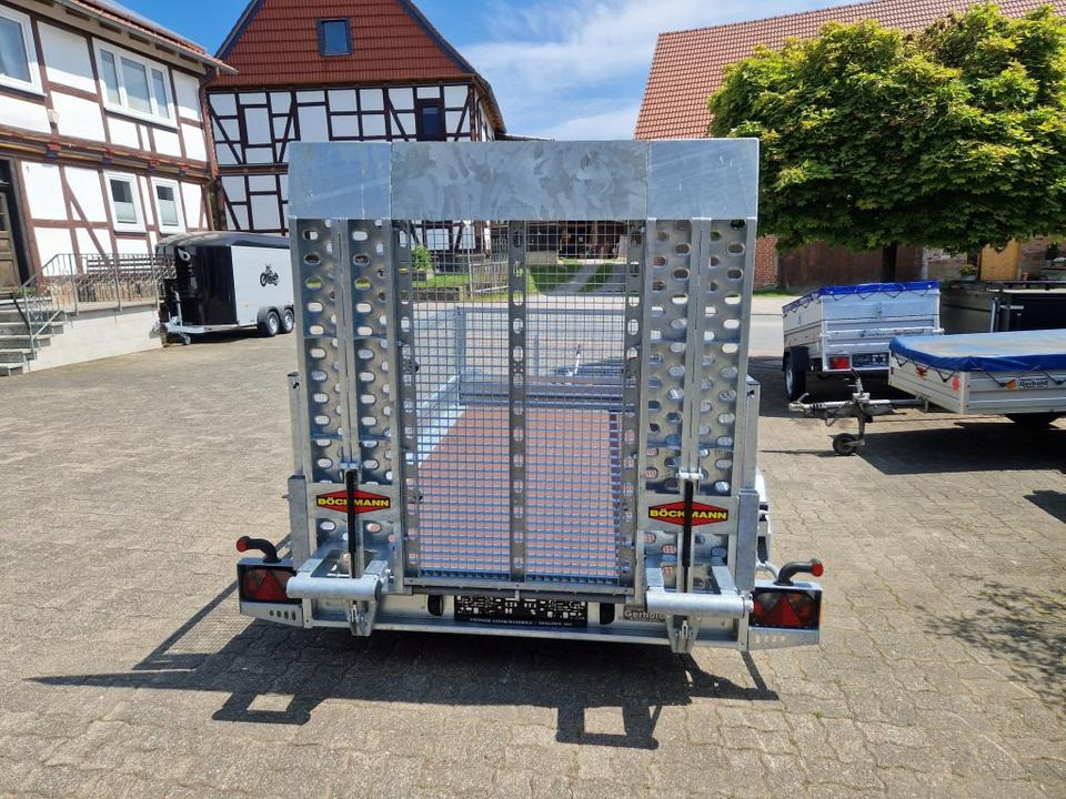Böckmann PKW-Anhänger Maschinentransporter Gitteraufsatz 3,5t - Прицеп для спецтехники: фото 2 Böckmann PKW-Anhänger Maschinentransporter Gitteraufsatz 3,5t - Прицеп для спецтехники: фото 2