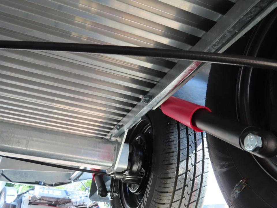 Böckmann Pferdeanhänger Champion Esprit Flügeltür Sattelkammer - Прицеп-коневоз: фото 5 Böckmann Pferdeanhänger Champion Esprit Flügeltür Sattelkammer - Прицеп-коневоз: фото 5