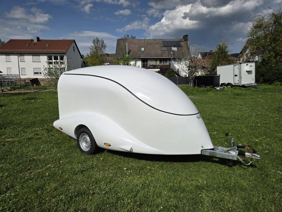 PKW Anhänger Motorrad Geschlossen Kofferanhänger 1000kg 100km/h - Прицеп для мотоцикла: фото 2 PKW Anhänger Motorrad Geschlossen Kofferanhänger 1000kg 100km/h - Прицеп для мотоцикла: фото 2