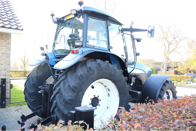 New Holland TM 140 - Трактор: фото 4 New Holland TM 140 - Трактор: фото 4