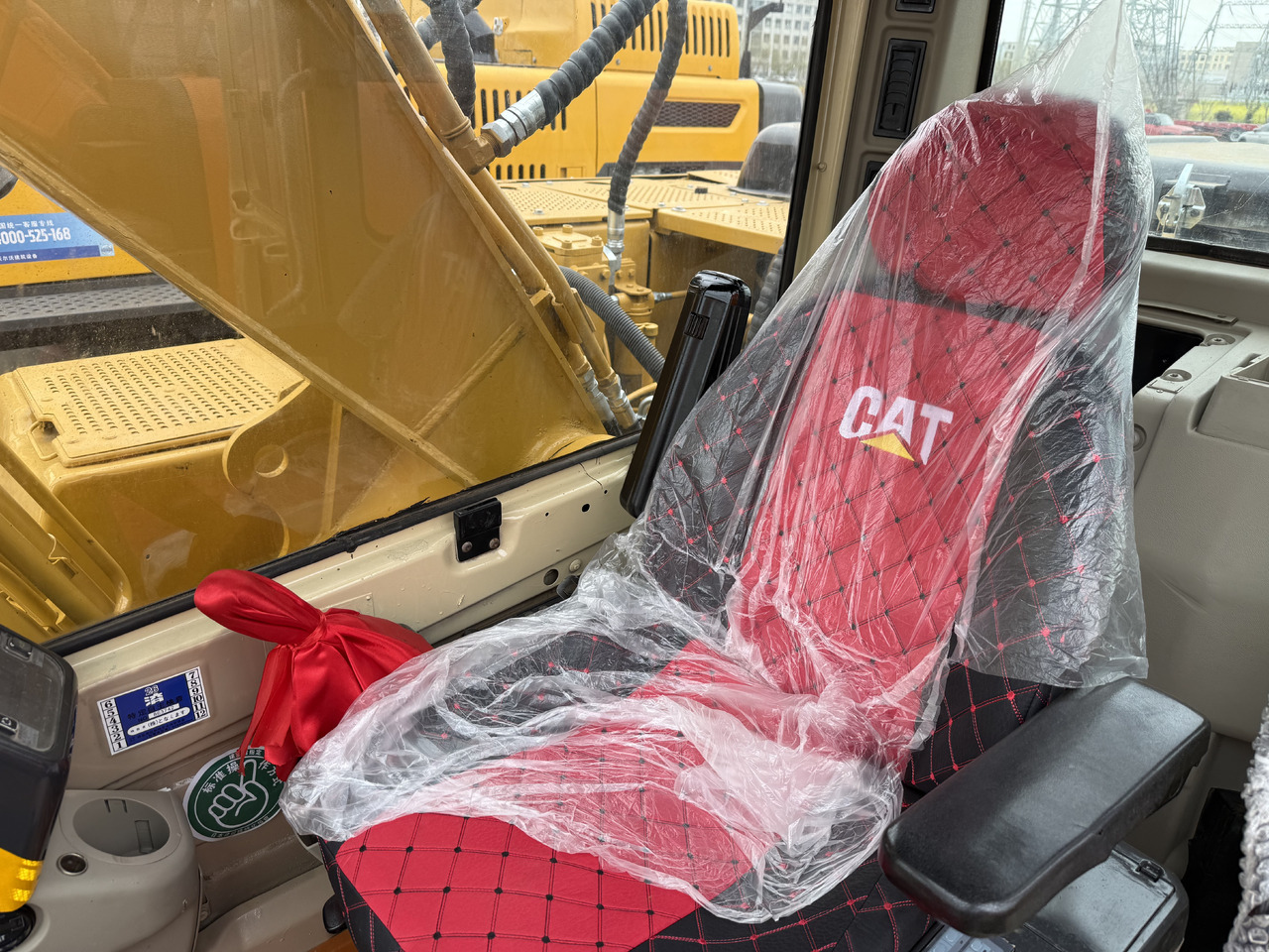 Гусеничный экскаватор CATERPILLAR 320b [ Copy ] [ Copy ] [ Copy ] [ Copy ] [ Copy ] [ Copy ]: фото 12