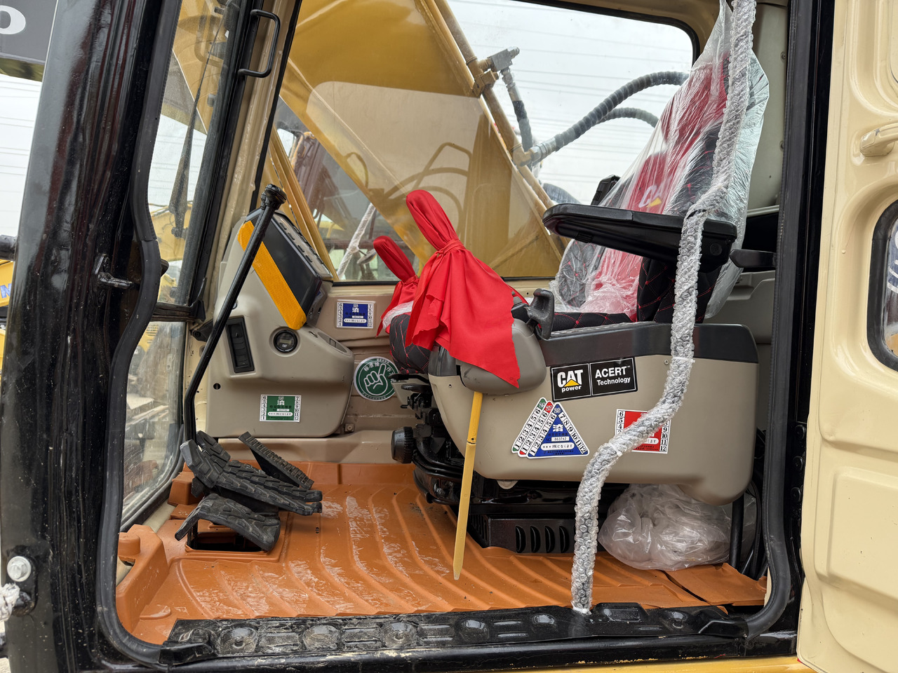 Гусеничный экскаватор CATERPILLAR 320b [ Copy ] [ Copy ] [ Copy ] [ Copy ] [ Copy ] [ Copy ]: фото 15