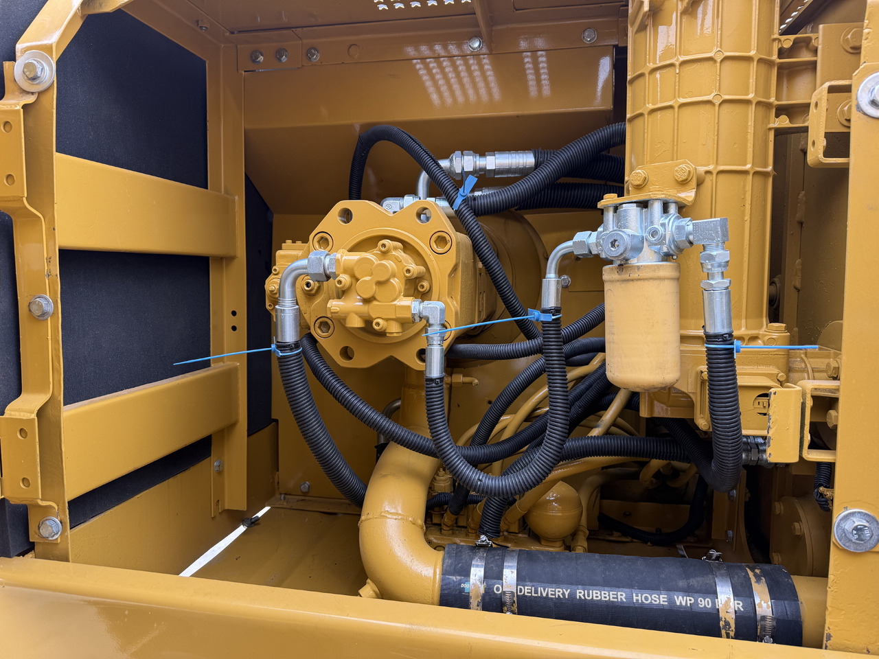 Гусеничный экскаватор CATERPILLAR 320b [ Copy ] [ Copy ] [ Copy ] [ Copy ] [ Copy ] [ Copy ]: фото 13