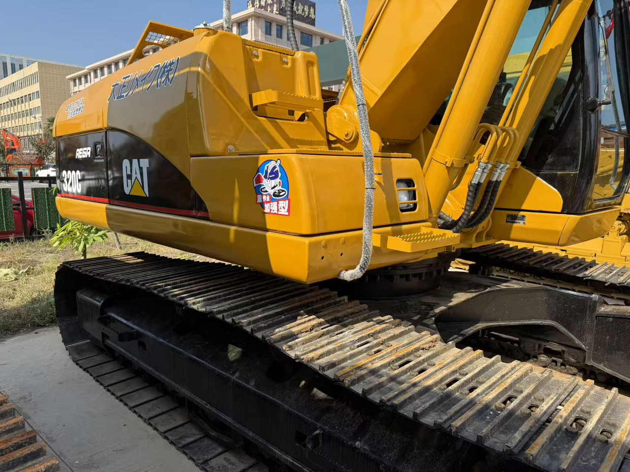 CATERPILLAR 320c - Гусеничный экскаватор: фото 3 CATERPILLAR 320c - Гусеничный экскаватор: фото 3
