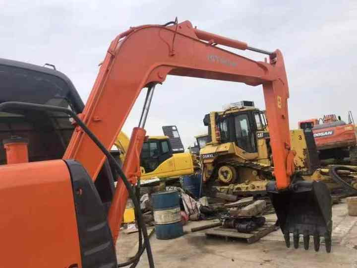 Экскаватор Cheap Price Hitachi ZX60 Used Excavator for Sale Used 6 Tons Hitachi Mini Excavator with Good Performance: фото 6