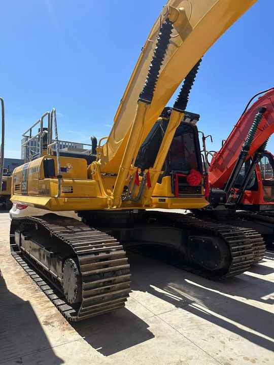 Durable and High Quality KOMATSU PC350 with Low Price Used Excavators PC300 PC350-8 PC350-7 PC400 PC500 PC450 for Sale in Stock - Экскаватор: фото 4 Durable and High Quality KOMATSU PC350 with Low Price Used Excavators PC300 PC350-8 PC350-7 PC400 PC500 PC450 for Sale in Stock - Экскаватор: фото 4