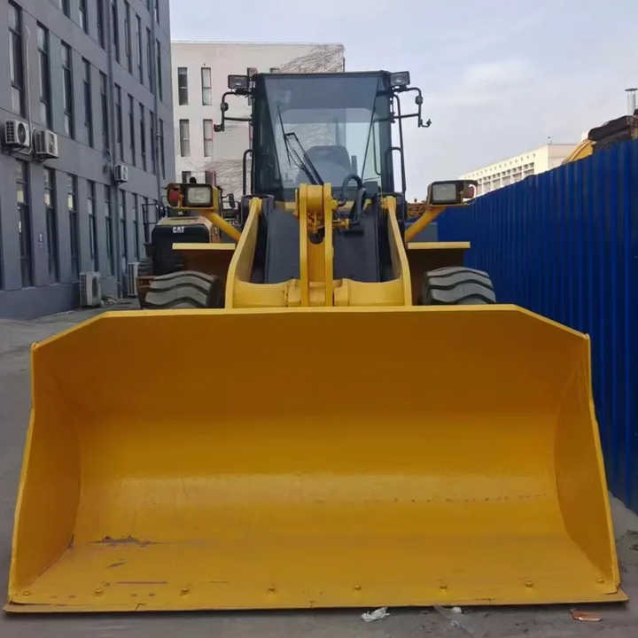 Колёсный погрузчик Good Condition Second Hand WA320-5 Front Wheel Loader for Cheap Price Hot Sale in China: фото 6