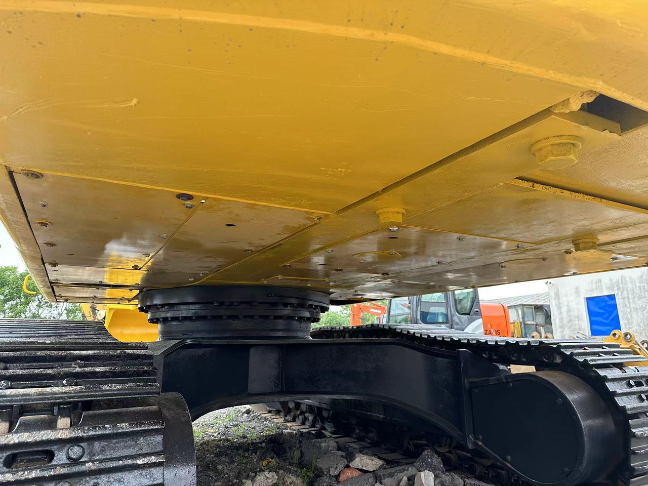 Колёсный экскаватор KOMATSU pc400: фото 18 Колёсный экскаватор KOMATSU pc400: фото 18