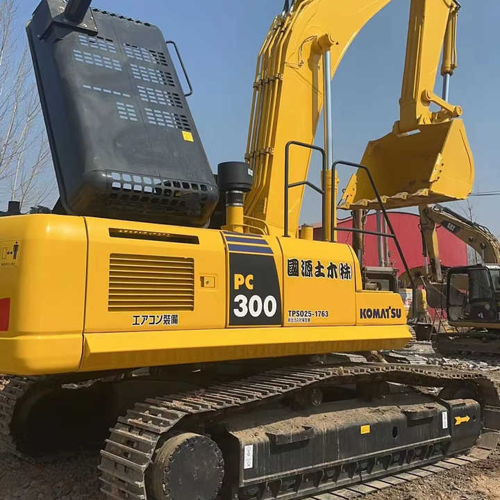 Nice Performance komatsu Pc300-7 Excavator Second Hand 30 Ton Construction Equipment Komatsu Excavator in Stock for Sale - Экскаватор: фото 1 Nice Performance komatsu Pc300-7 Excavator Second Hand 30 Ton Construction Equipment Komatsu Excavator in Stock for Sale - Экскаватор: фото 1
