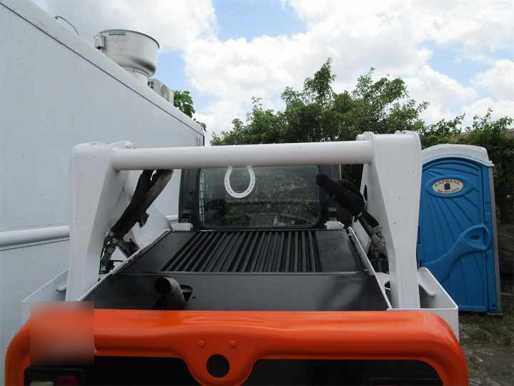 Мини-погрузчик с бортовым поворотом Used Bobcat T590 Used Skid Steer Loader with Good Condition for Sale S160 S185 S300 S330 T590 3T 4T 5T 2T [ Copy ] [ Copy ] [ Copy ] [ Copy ] [ Copy ]: фото 6
