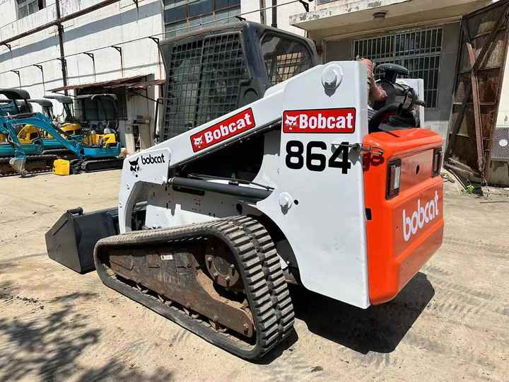 Used Heavy Construction Equipment Crawler bobcat T864 Second Hand Smaller Skid Steers Used Machine for Sale - Мини-погрузчик с бортовым поворотом: фото 4 Used Heavy Construction Equipment Crawler bobcat T864 Second Hand Smaller Skid Steers Used Machine for Sale - Мини-погрузчик с бортовым поворотом: фото 4