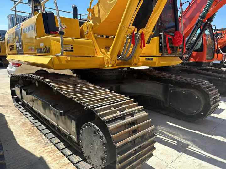 Used Japan Brand komatsu Pc350-7 with High Quality Used Engineering & Construction Machinery - Экскаватор: фото 3 Used Japan Brand komatsu Pc350-7 with High Quality Used Engineering & Construction Machinery - Экскаватор: фото 3