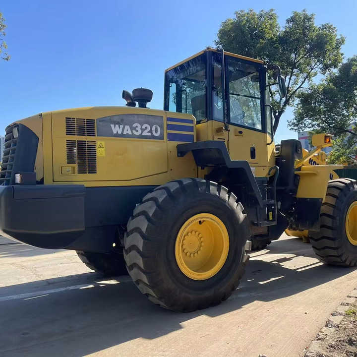 Used komatsu Wa320-5 Wheel Loader Second Hand Machine Popular Brand komatsu Hydraulic Machinery - Колёсный погрузчик: фото 1 Used komatsu Wa320-5 Wheel Loader Second Hand Machine Popular Brand komatsu Hydraulic Machinery - Колёсный погрузчик: фото 1