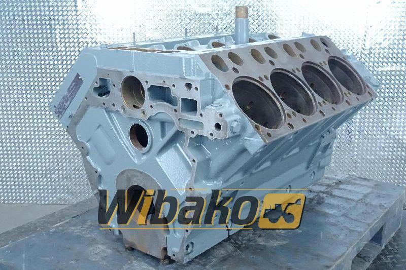 Block Engine / Motor Deutz TCD2015 V08 04612814/04262785R - Блок цилиндров для Строительной техники: фото 1 Block Engine / Motor Deutz TCD2015 V08 04612814/04262785R - Блок цилиндров для Строительной техники: фото 1