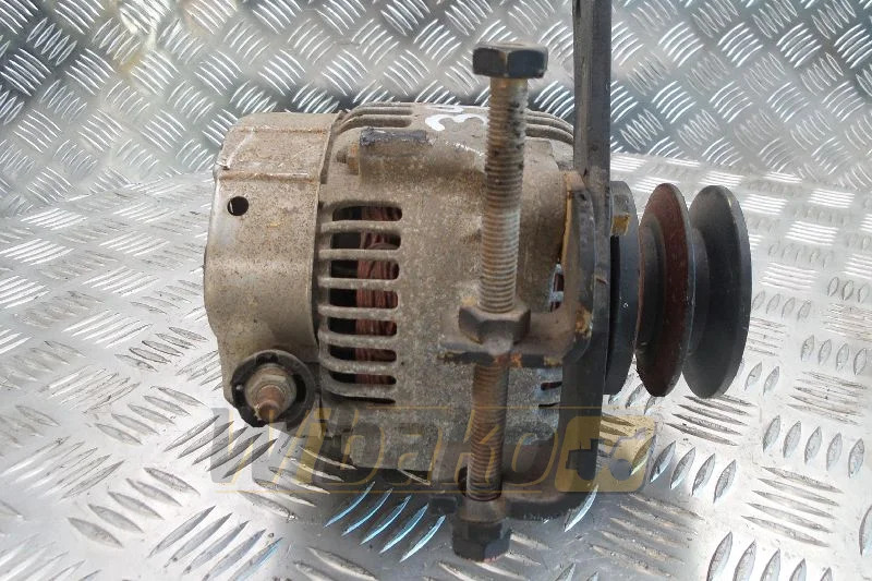 Denso QSB3.3 600-861-6510/C6008611611 - Генератор для Строительной техники: фото 1 Denso QSB3.3 600-861-6510/C6008611611 - Генератор для Строительной техники: фото 1