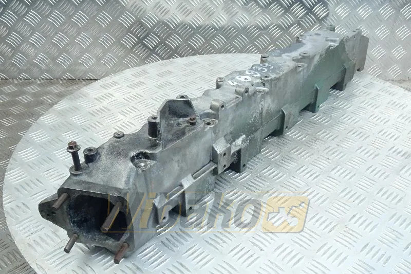Deutz/Volvo TCD7.8/D8H 04914907/04910935R/1445758 - Впускной коллектор для Строительной техники: фото 1 Deutz/Volvo TCD7.8/D8H 04914907/04910935R/1445758 - Впускной коллектор для Строительной техники: фото 1