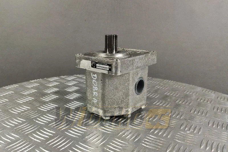 Jihostroj UN21 9712007 - Гидравлический насос для Строительной техники: фото 1 Jihostroj UN21 9712007 - Гидравлический насос для Строительной техники: фото 1