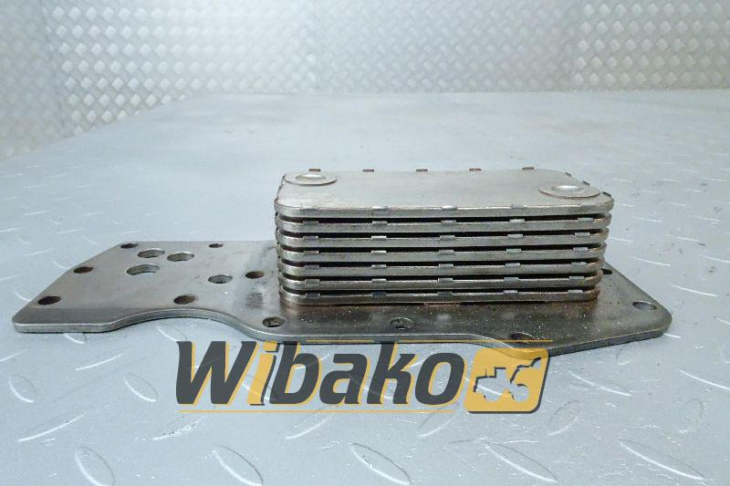 Oil cooler Iveco 4896407 - Масляный радиатор для Строительной техники: фото 1 Oil cooler Iveco 4896407 - Масляный радиатор для Строительной техники: фото 1