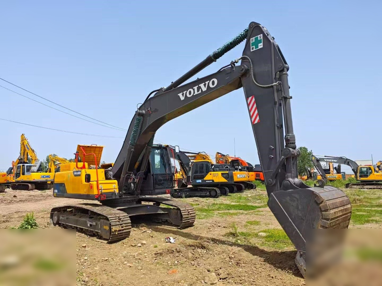 VOLVO EC250DL - Гусеничный экскаватор: фото 2 VOLVO EC250DL - Гусеничный экскаватор: фото 2