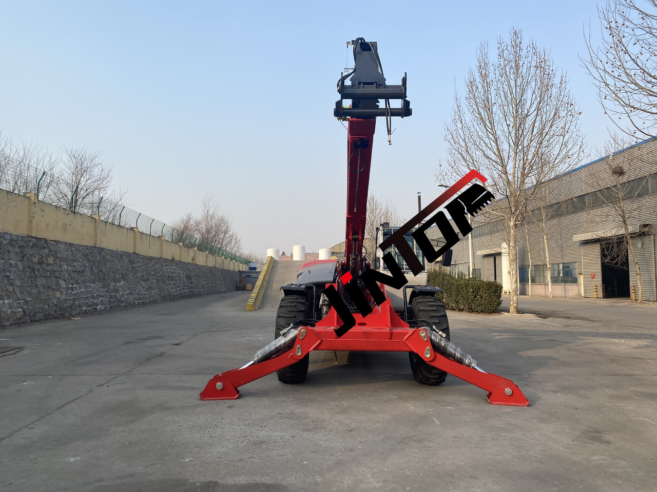 14Ton Telehandler with CUMMINS Engine - Телескопический погрузчик: фото 3 14Ton Telehandler with CUMMINS Engine - Телескопический погрузчик: фото 3