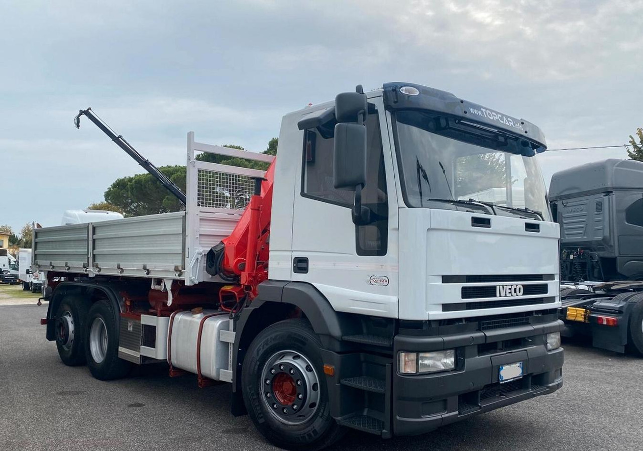IVECO EUROTECH 440E38 RIBALTABILE TRILATERALE - Самосвал: фото 3 IVECO EUROTECH 440E38 RIBALTABILE TRILATERALE - Самосвал: фото 3