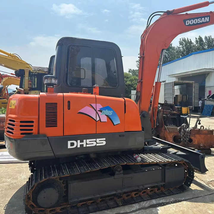 90% New Mini Excavator Doosan DH55 Second-hand Excavator 5 Ton Mini Used Excavator for Sale in Low Price - Мини-экскаватор: фото 1 90% New Mini Excavator Doosan DH55 Second-hand Excavator 5 Ton Mini Used Excavator for Sale in Low Price - Мини-экскаватор: фото 1