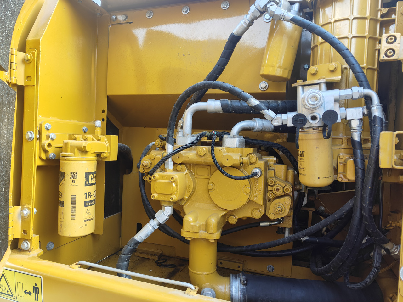 Гусеничный экскаватор CATERPILLAR 95% New Well Maintained Low Working Hours Used Excavator CAT320D CAT320d Used Excavator for Sale at the Lowest Price [ Copy ]: фото 9