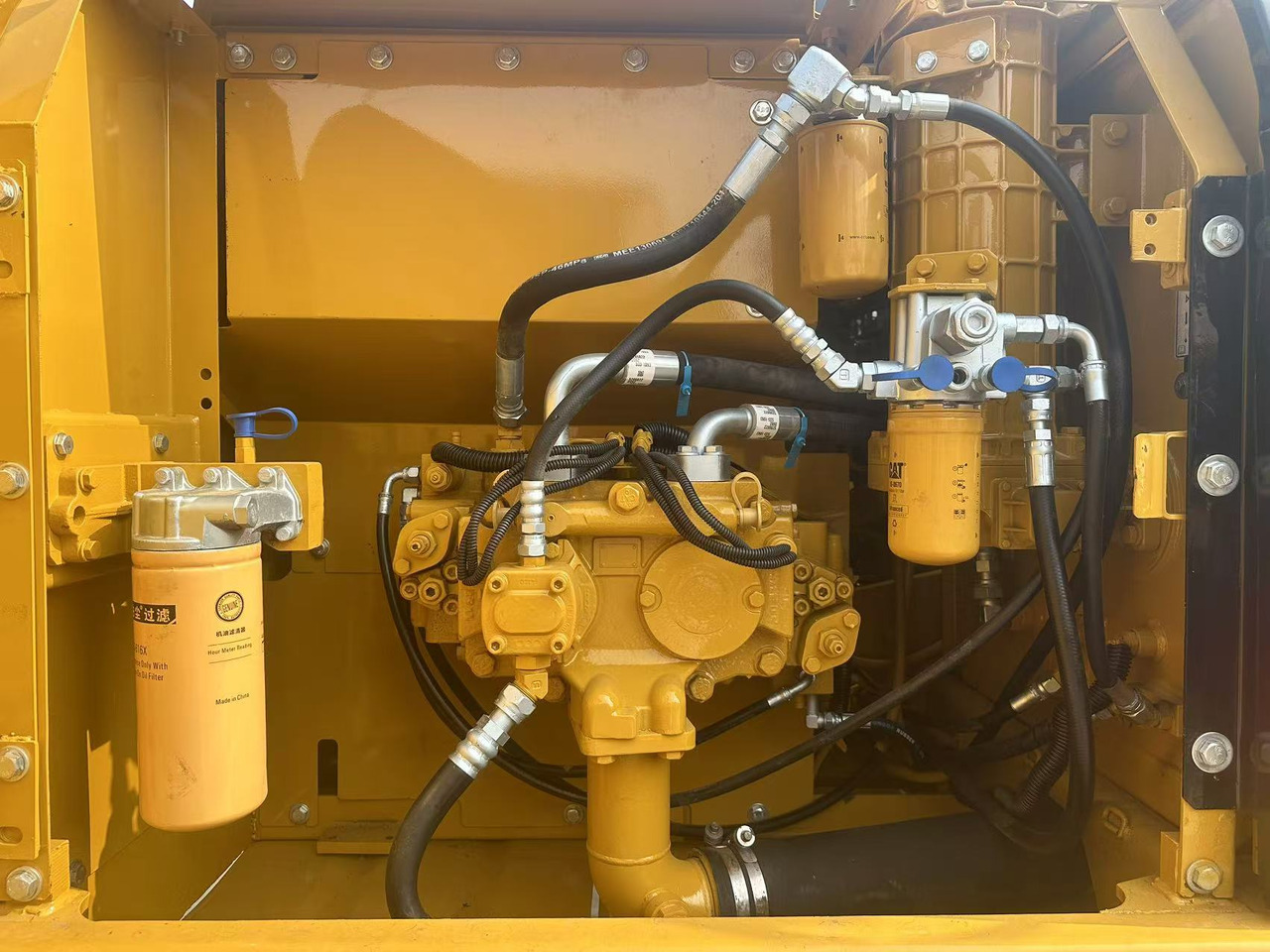 CATERPILLAR Used Digger CAT 323DL Construction Machinery Construction Digger Used CAT 323DL Cheap Excavator - Гусеничный экскаватор: фото 5 CATERPILLAR Used Digger CAT 323DL Construction Machinery Construction Digger Used CAT 323DL Cheap Excavator - Гусеничный экскаватор: фото 5