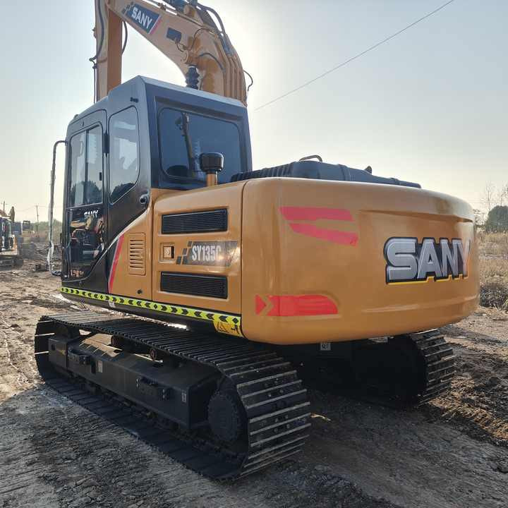 China Brand Used Sany China Brand Used Sany Sy135c Mini Excavator 6ton Crawler Earth Digger Machine for Sale - Мини-экскаватор: фото 5 China Brand Used Sany China Brand Used Sany Sy135c Mini Excavator 6ton Crawler Earth Digger Machine for Sale - Мини-экскаватор: фото 5