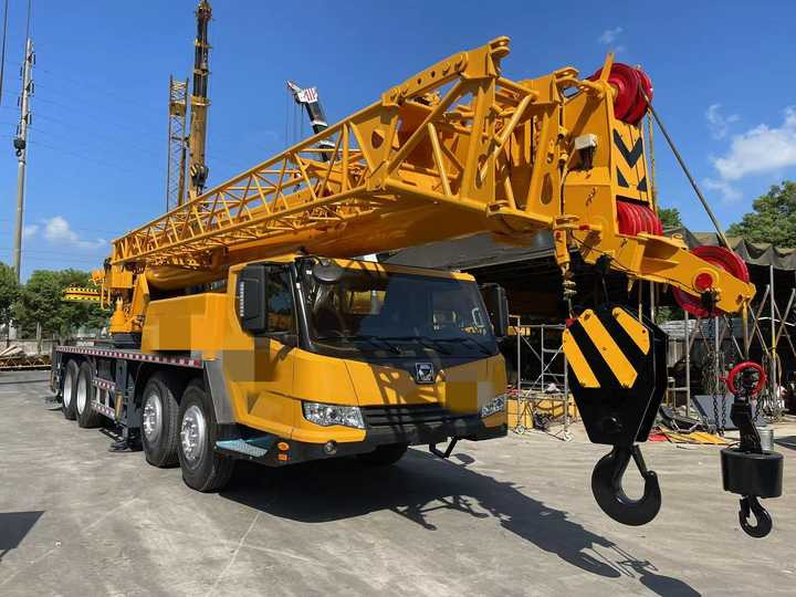China Jiangsu Famous Brand 90%New 55TONS 70ton 100ton Mobile Used Truck Crane YQ55KC in Excellent Working Condition for Sale - Мобильный кран: фото 3 China Jiangsu Famous Brand 90%New 55TONS 70ton 100ton Mobile Used Truck Crane YQ55KC in Excellent Working Condition for Sale - Мобильный кран: фото 3