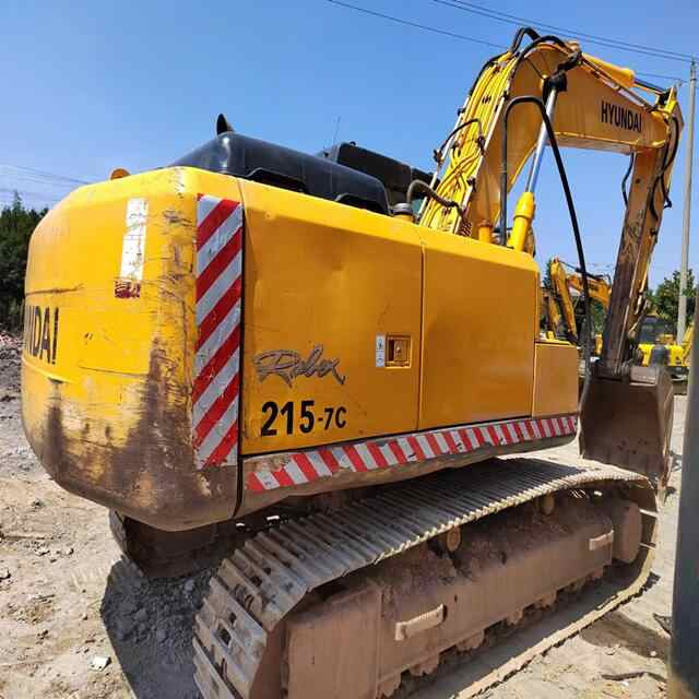 Second-hand Original Hyundai R215-7C Crawler Excavator - Гусеничный экскаватор: фото 2 Second-hand Original Hyundai R215-7C Crawler Excavator - Гусеничный экскаватор: фото 2