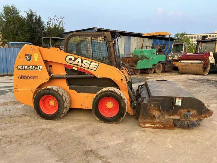 Used CASE 250 Skid Stree Loader Second Hand Machine Popular Brand case Hydraulic Machinery - Мини-погрузчик с бортовым поворотом: фото 5 Used CASE 250 Skid Stree Loader Second Hand Machine Popular Brand case Hydraulic Machinery - Мини-погрузчик с бортовым поворотом: фото 5