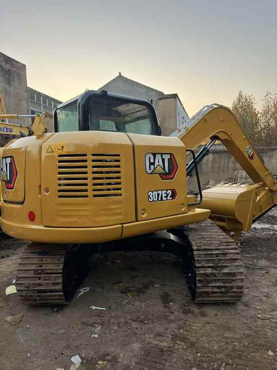 Used Caterpillar CAT 307E2 Crawler Mini Hydraulic Digger Second Hand Cat 307E2 Excavator - Экскаватор: фото 2 Used Caterpillar CAT 307E2 Crawler Mini Hydraulic Digger Second Hand Cat 307E2 Excavator - Экскаватор: фото 2