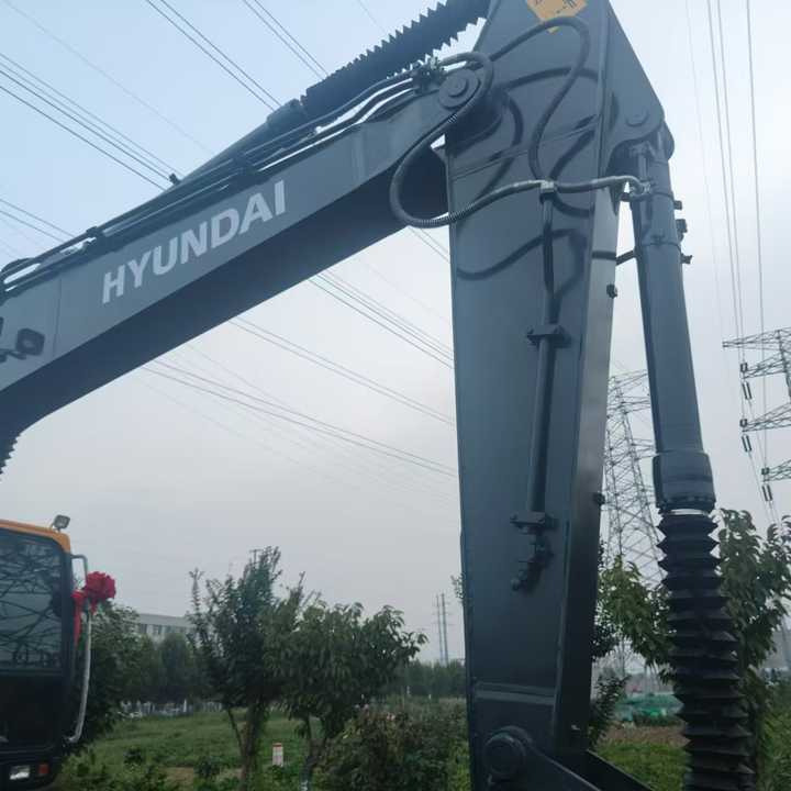 Used Hyundai 210w 20T Second Hand Korea Original Large Wheel Excavator Mining Construction Excavators Hot Sale 210w 220 225 30t - Колёсный экскаватор: фото 5 Used Hyundai 210w 20T Second Hand Korea Original Large Wheel Excavator Mining Construction Excavators Hot Sale 210w 220 225 30t - Колёсный экскаватор: фото 5