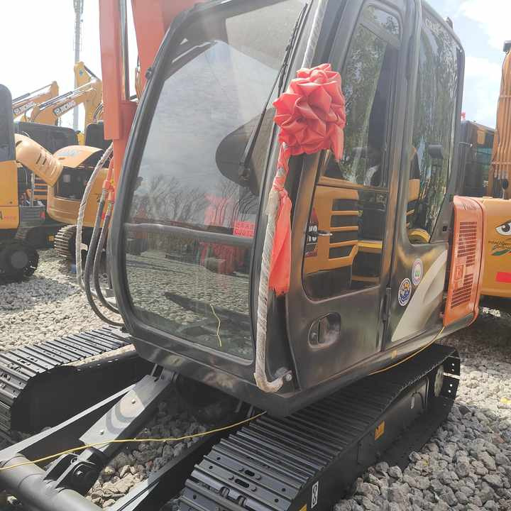 Used Original Japan Brand Hitachi Zx60 Excavator for Sale - Гусеничный экскаватор: фото 2 Used Original Japan Brand Hitachi Zx60 Excavator for Sale - Гусеничный экскаватор: фото 2