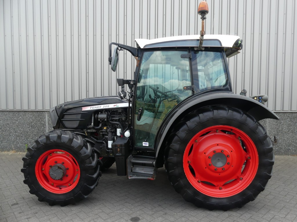 FENDT 209S Vario - Минитрактор: фото 2 FENDT 209S Vario - Минитрактор: фото 2