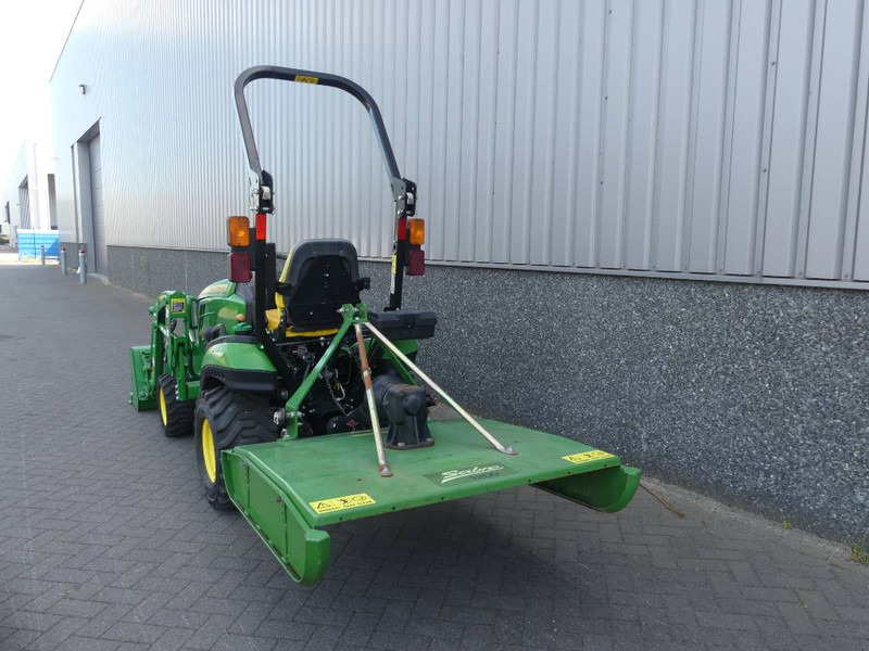 John Deere 1025 R - Трактор: фото 5 John Deere 1025 R - Трактор: фото 5