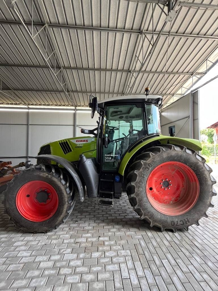 Claas Arion 440 - Трактор: фото 3 Claas Arion 440 - Трактор: фото 3