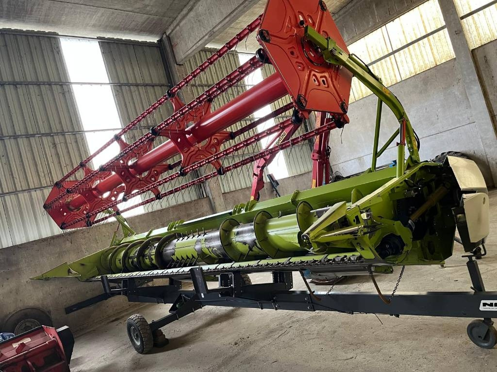 Claas CERIO 680  - Навесное оборудование для комбайна: фото 1 Claas CERIO 680  - Навесное оборудование для комбайна: фото 1