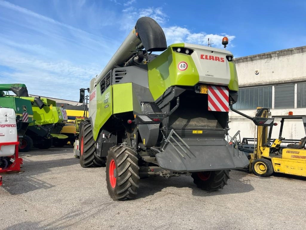 Claas TRION 530 MONTANA - Зерноуборочный комбайн: фото 2 Claas TRION 530 MONTANA - Зерноуборочный комбайн: фото 2