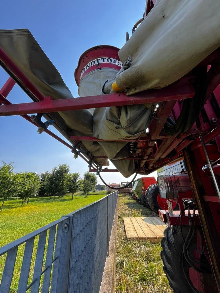 FINOTTO URAGANO - Самоходный опрыскиватель: фото 5 FINOTTO URAGANO - Самоходный опрыскиватель: фото 5