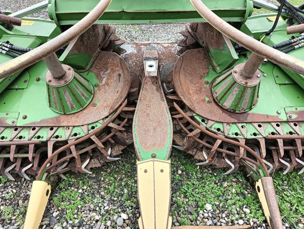 Krone E-COLLECT 750 - Техника для сенозаготовки: фото 3 Krone E-COLLECT 750 - Техника для сенозаготовки: фото 3