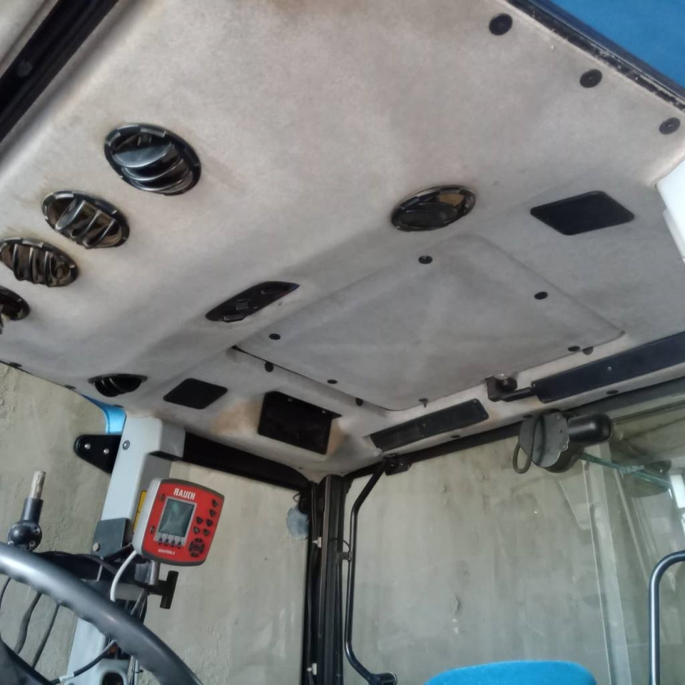 Трактор New Holland T 5050: фото 7 Трактор New Holland T 5050: фото 7